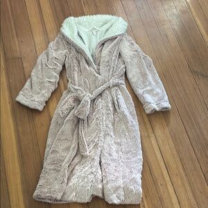 Cozy Plush Women's Robe